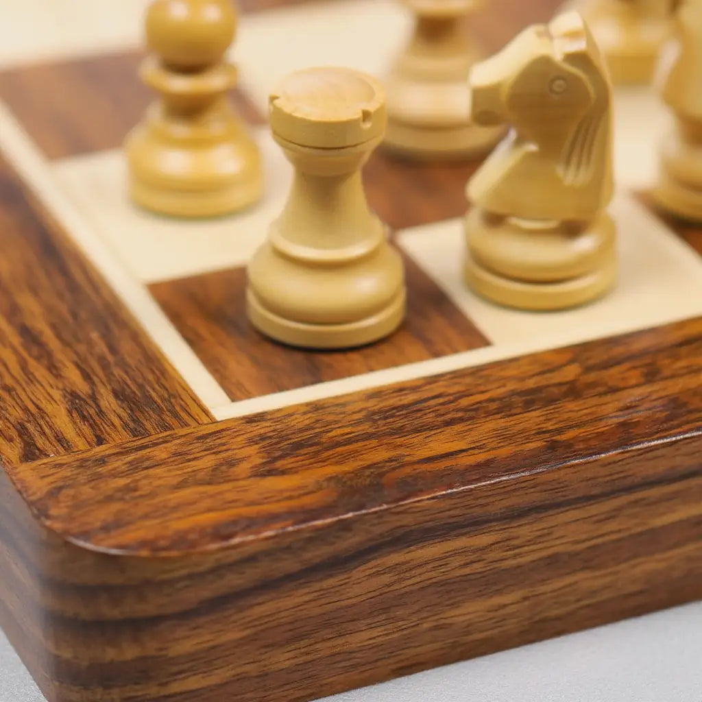 Coffret d'Échecs Pliant en Palissandre et Érable avec Magnétisme – 30 cm x 30 cm 7