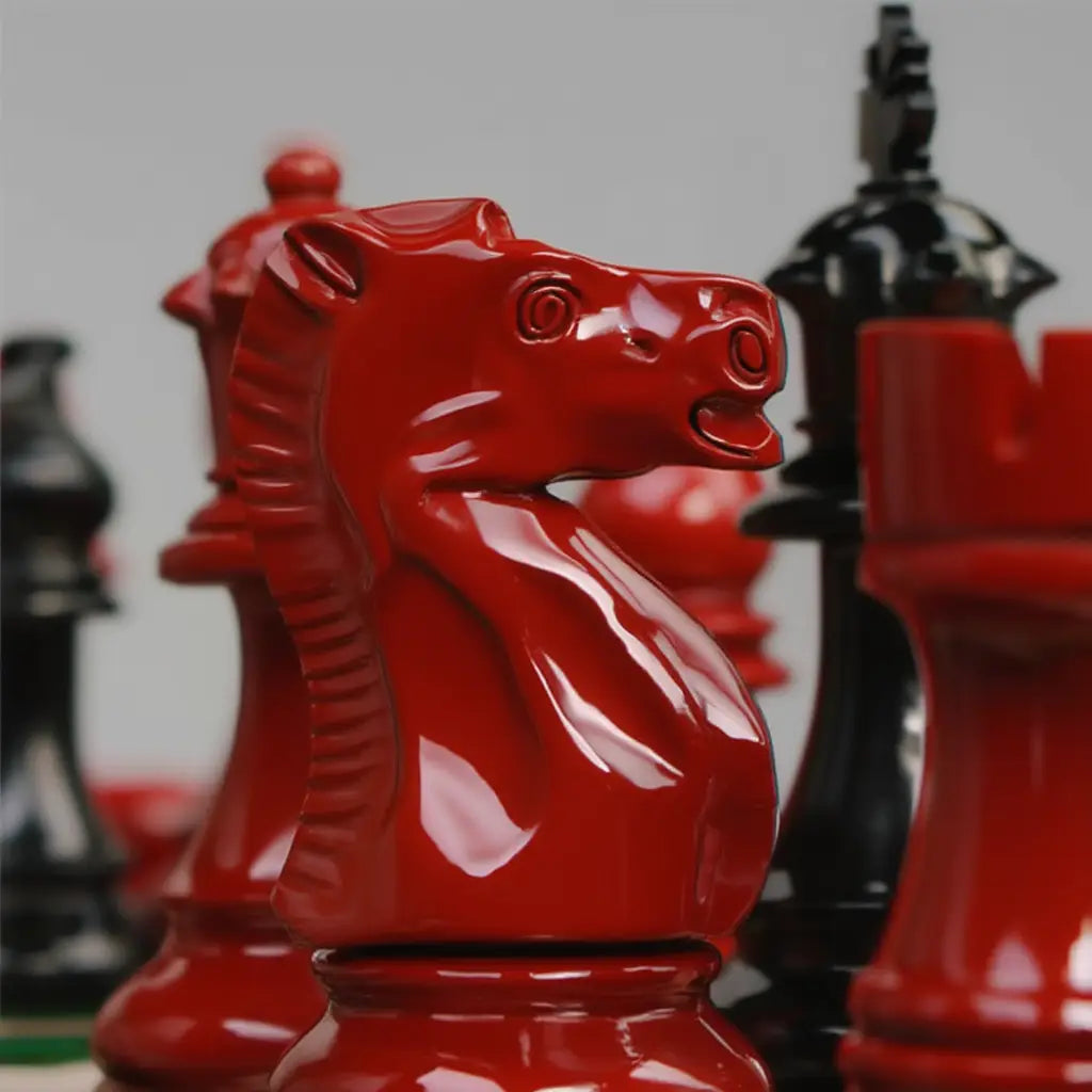 Échiquier en Bois Élégant | Jeu d'Échecs avec Pièces Sculptées pour Passionnés de Stratégie 4