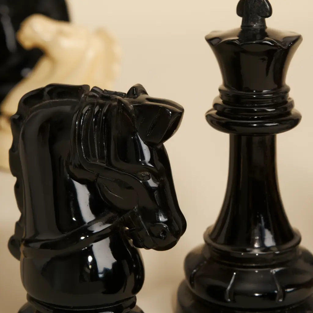 Echiquier en Bois de Buis et Ébène | Jeu d'Échec Élégant avec Plateau Inclus pour Passionnés de Stratégie 4