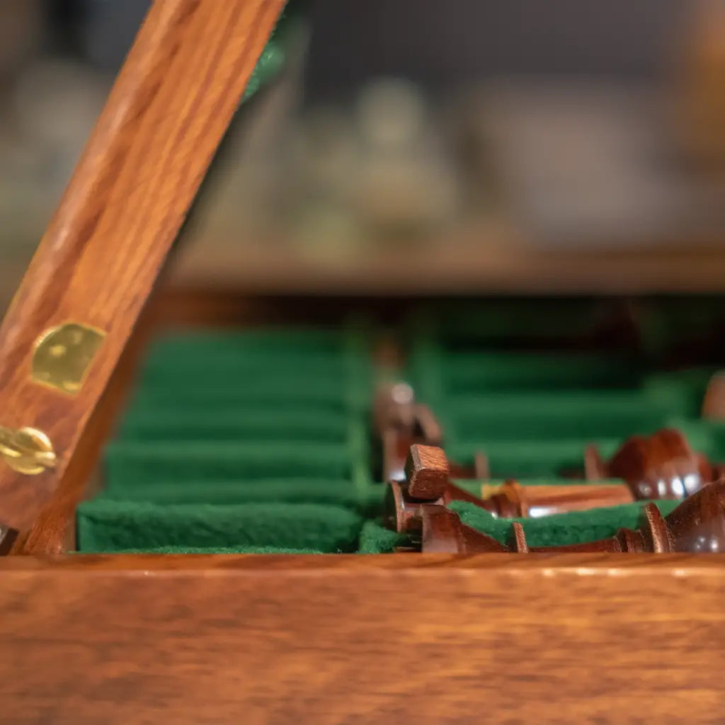 Coffret d'Échecs Pliant en Palissandre et Érable avec Magnétisme – 30 cm x 30 cm 4